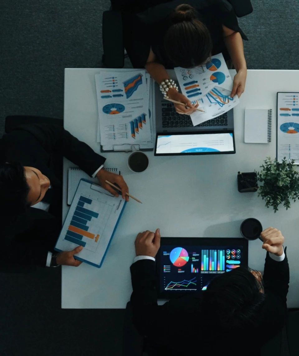 img it support for finance firms navigating complex regulations